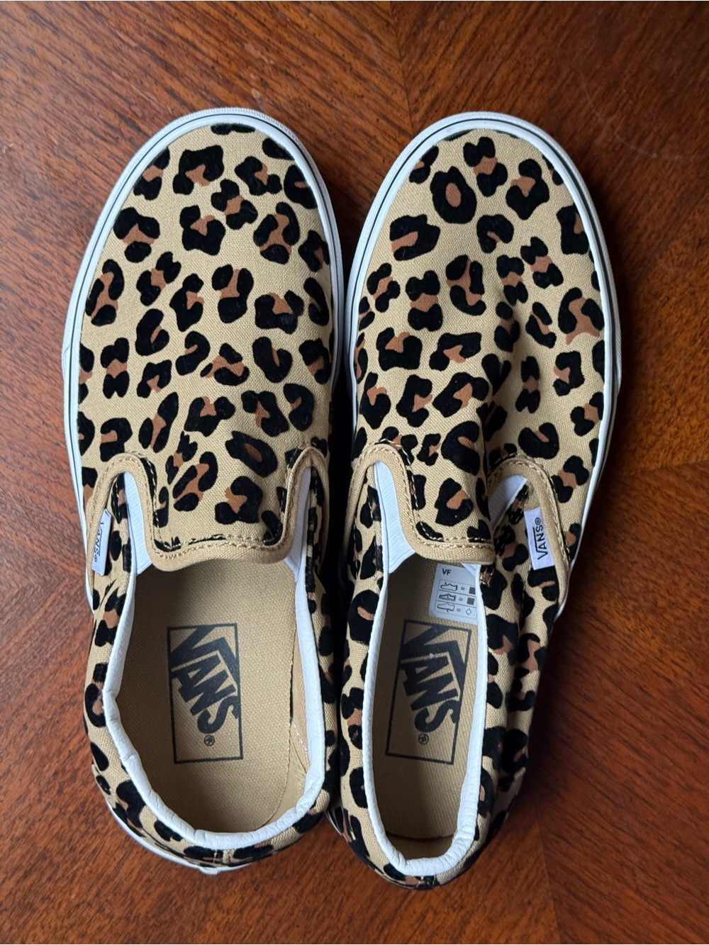 Vans Classic Slip-On Leopard Animal Print Shoes NWOT Unisex Men 6.5 / Women 8 - Picture 5 of 5